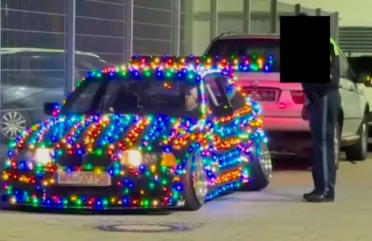 Licht? Geht! Und wie ... Der aufgemotzte 3er-BMW, nachdem er von der Polizei sichergestellt wurde